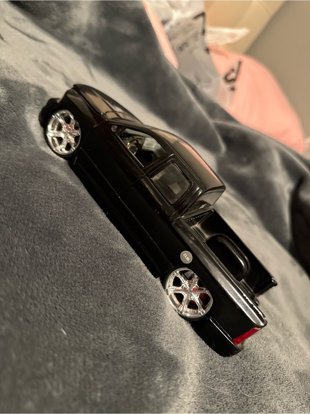 DUB City Black Dodge Ram 1500 2003 1:24 Scale Diecast Truck